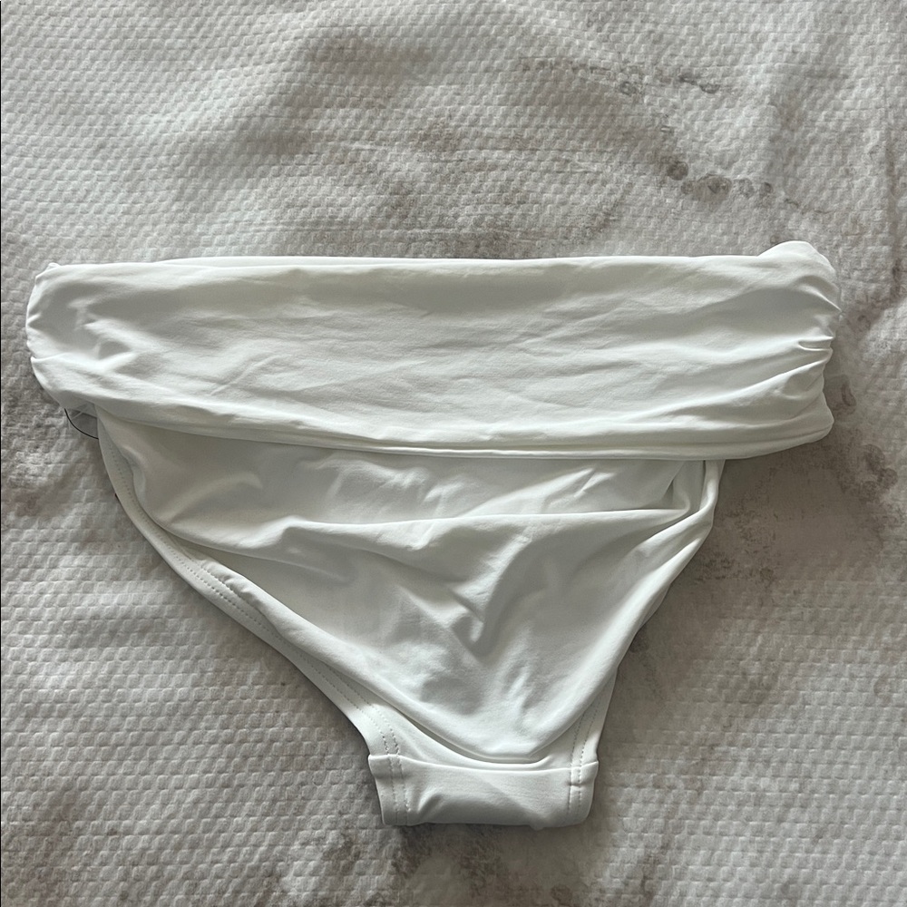Vince Camuto Cream High-Waist Ruched Bikini Bottom Size Medium - Picture 7 of 9